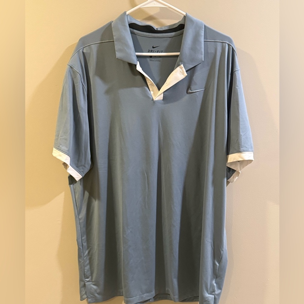 Nike Men's Light Blue/Green Polo Shirt